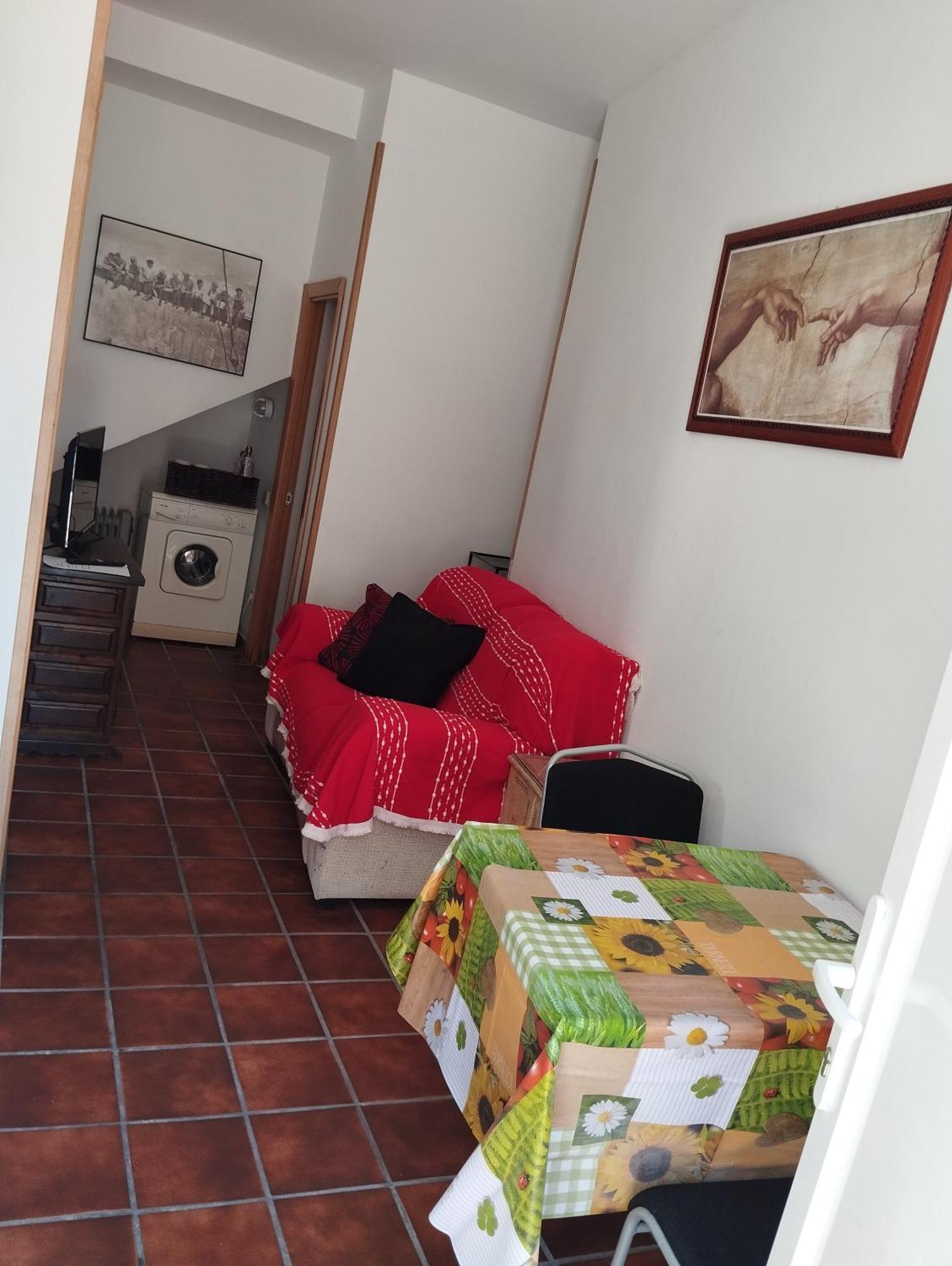 Apartamento En El Centro Del Pueblo Appartement Robledo de Chavela Buitenkant foto
